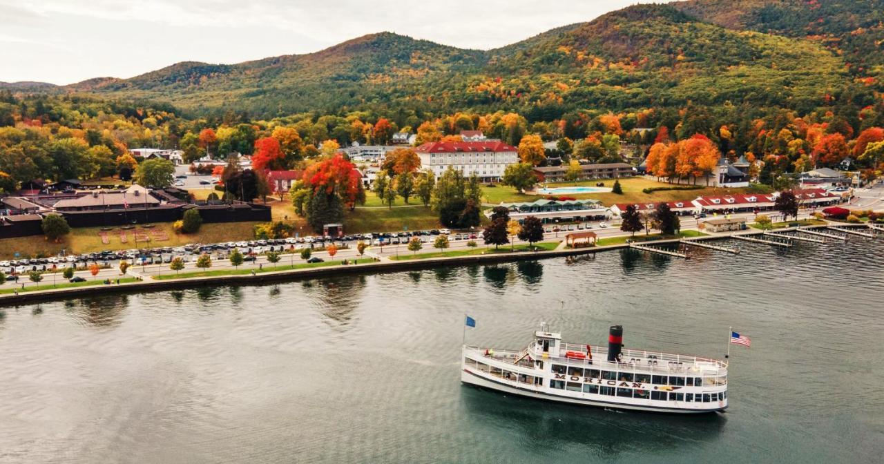 Fort William Henry Hotel Lake George Exterior photo